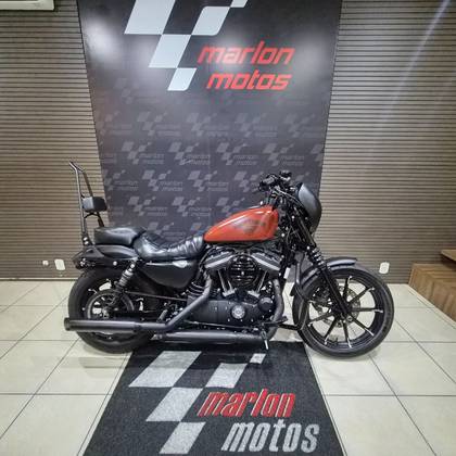 HARLEY-DAVIDSON SPORTSTER IRON 883 
